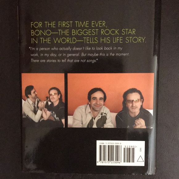 Bono in Conversation -Book - Picture 2 of 4